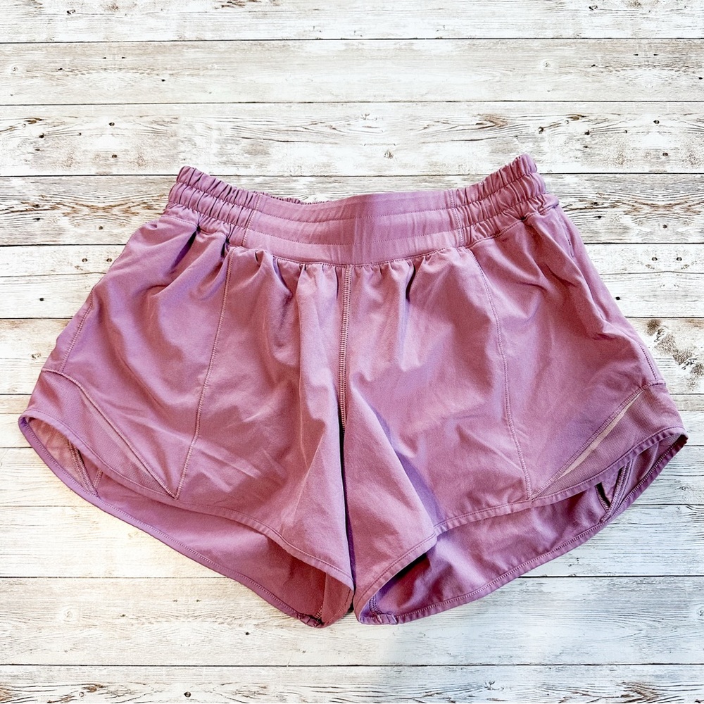 Lululemon Hotty Hot Short II Long 4” Figue Size 6